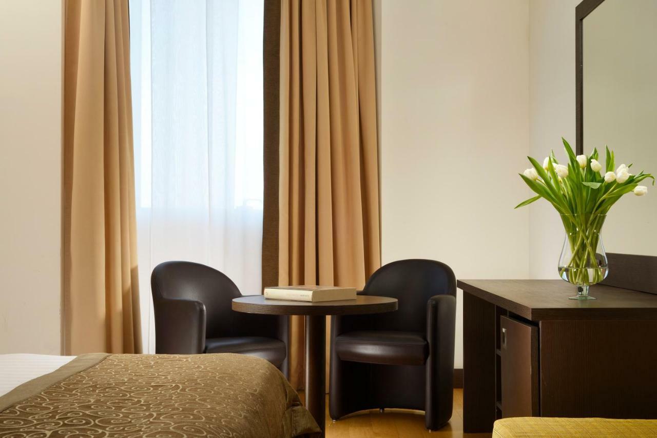 Hotel Diamante Alessandria Exterior photo